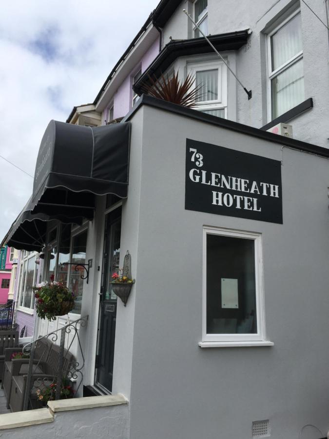Glenheath Hotel Blackpool Bagian luar foto